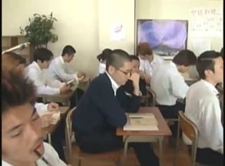 Азійки Еякуляція кількох чоловіків на обличчя однієї жінки Японки Вчителька