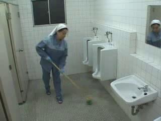 Asiatisch Reife Toilette Uniform