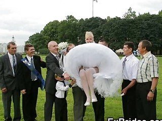 新娘 戶外 絲襪 掀裙