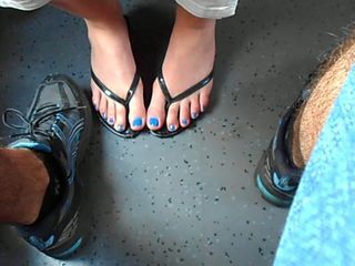 Blue Nails, Train Secret Foot...
