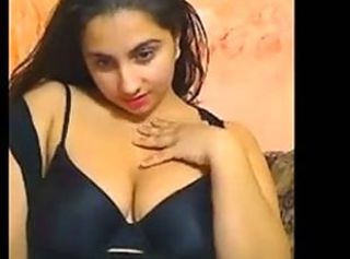 Chubby Saudi Arabian Babe Shows Pussy indian desi indian cumshots arab