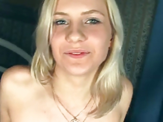 Blonde Teen Webcam