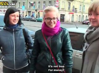 Kacamata Rusia Remaja