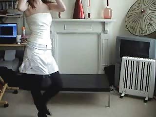 Dancing Teen Webcam