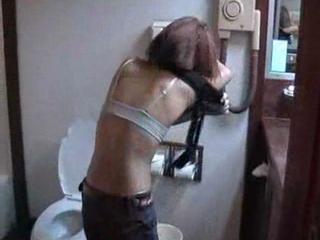 Phòng tắm Gầy dơ xương Thiếu niên Thái Lan