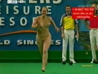 Divertido Nudista Deporte